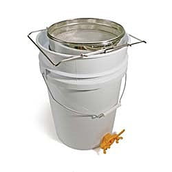 Honey Sieve & Tank: 6 gal