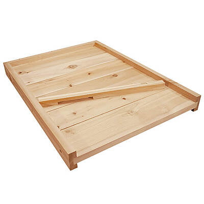 10FR Cedar Bottom Board